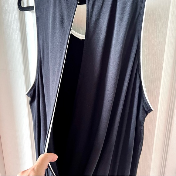 JUSTFAB Sleeveless Contrast Trim Blouson Jumpsuit —SZ. 3X - Picture 15 of 16